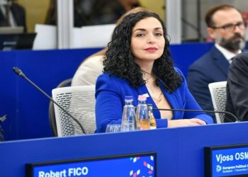 Osmani në Budapest, takon burrështetas nga shumë vende