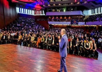 Hamza vlerëson kontributin e mërgatës në shtetndërtimin e Kosovës