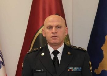 Komandanti i FSK-së, uron `Ditën e Forcës`: Faleminderit për shërbimin!