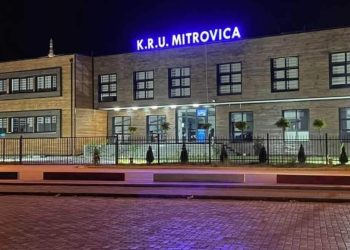 KRU Mitrovica njofton se filloi trajtimi dhe shpërndarja e ujit të pijes për qytetarët