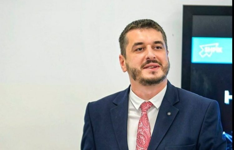 Kelmendi, Bajramit: Platforma digjitalizimit nuk gjindet, ku është paswordi