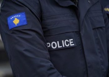 Gjenden pajisje ushtarake, granata e pushkë automatike në tri bure në Zveçan