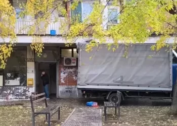 AKP me aksion në veri, largon inventarin e Postës së Serbisë