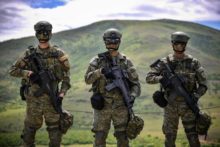 Ministria e Mbrojtjes merr në menaxhim pronat e Aeroportit të Dumoshit