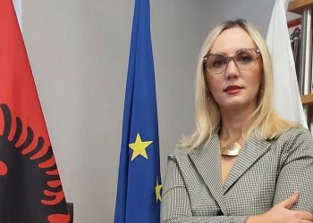 Donika Hoxha, ambasadore e Shqipërisë në Kroaci dhe Bosnjë e Hercegovinë