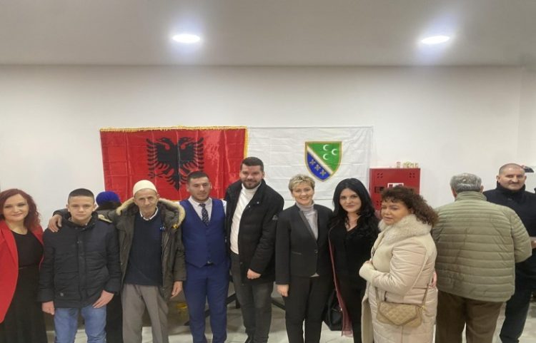 Festohet njëvjetori i Zyrës së Këshillit Kombëtar Shqiptar në Novi Pazar
