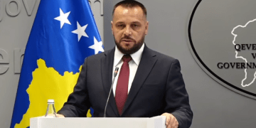 Ushqimi në FSK, Maqedonci: Është faza përfundimtare e rekrutimit të personelit të specializuar