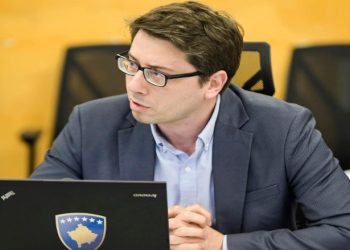 Murati, Bajramit: Na trego në cilat kontrata keni vjedhur në 2015-ën