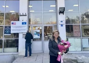 Kusari – Lila diagnostikohet me kancer të gjirit, njofton se ka kryer operimin në QKUK