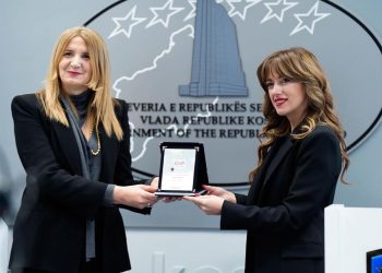 “Sot dhe Çdo Ditë Tjetër”: Lëshohet në qarkullim pulla postare që lu*fton dh*unën kundër grave