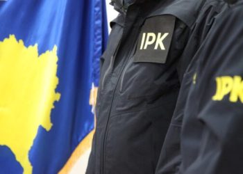 Arrestohet një zyrtar doganor dhe një policor, dyshohen për marrje ryshfeti