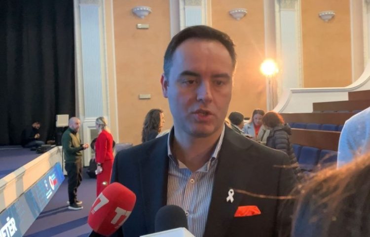 Adresimi i presidentes në Kuvend, Konjufca: Të mos godasim nën brez