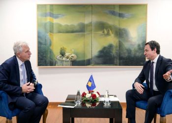 Kurti takon Kammerin, shprehet gatishmëri për mbështetje të Kosovës në reformat ekonomike dhe financiare
