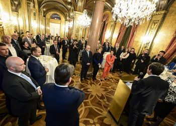 Kryeministri Kurti në Vjenë, me ofertë për ata që duan të investojnë në Kosovë