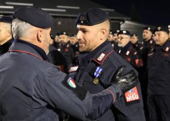 Njësitet e specializuara të KFOR-it marrin medalje për shërbim të shkëlqyer