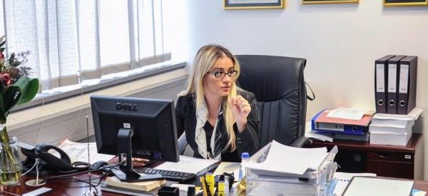 ‘Tranzicioni paszgjedhor në SHBA’, Meliza Haradinaj: Vuçiqi mund të veprojë në Kosovë si Putini në Ukrainë