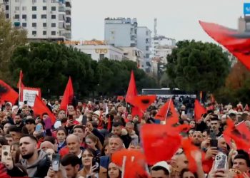 Festat e nëntorit, mbizotërojnë udhëtimet jashtë, shqiptarët zgjedhin më shumë Turqinë