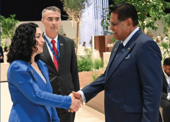 Osmani uron Republikën e Surinamit me rastin e Ditës së Pavarësisë