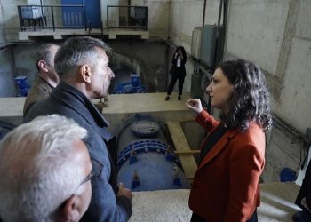 Rizvanolli: Po shqyrtohet mundësia për prodhimin e energjisë në kanalet e KRU “Gjakova”