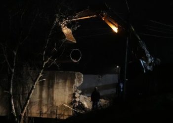 Rizvanolli: Te kanali i dëmtuar nga sulmi janë vendosur 6 tuba të përkohshëm, në Mitrovicë uji i pijes do të sigurohet me autobotë