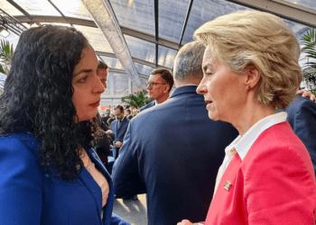 Osmani takon Von der Leyen në Hungari: Vazhduam diskutimet e filluara në vizitën e saj të fundit në Kosovë