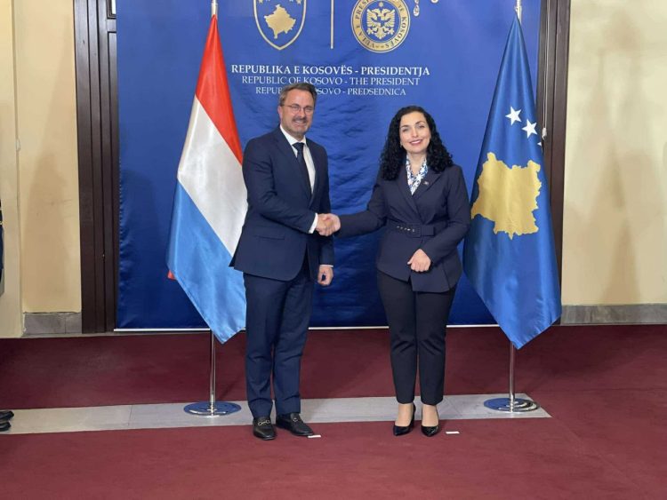 Pas Gërvallës e Bislimit kryediplomati i Luksemburgut në takim tek presidentja Osmani