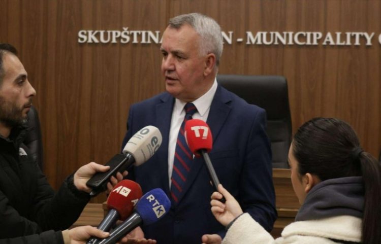 Komuna e Lipjanit edhe zyrtarisht ka ndaluar udhëzuesin mbi Edukim Seksual