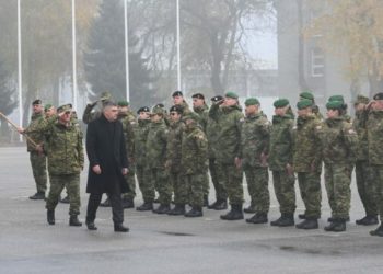 Ushtarë kroatë nga Kontigjenti 42 nisen për Kosovë, Millanoviq: Misioni i KFOR-it është imponim paqeje për ata që mendojnë ndryshe