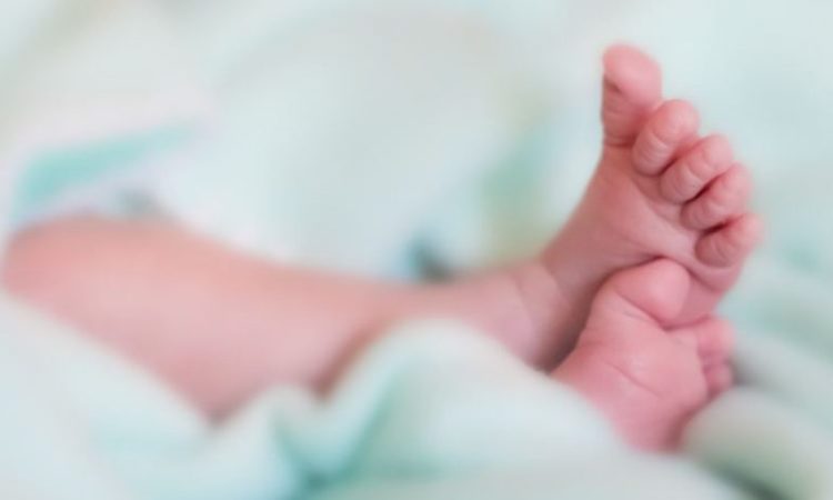 E rëndë, vdes një foshnje e posalindur në QKUK