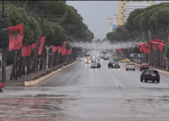 ‘Festa e pavarësisë’, Tiranë, paradë e historisë dhe kulturës së trevave shqiptare