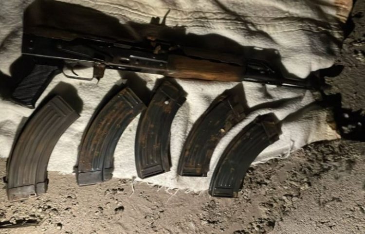 Policia gjen sërish, armatim dhe radiolidhje në Mitrovicën e Veriut