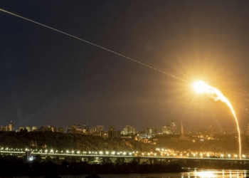 Rusia kryen sulm masiv ndaj infrastrukturës energjitike të Ukrainës