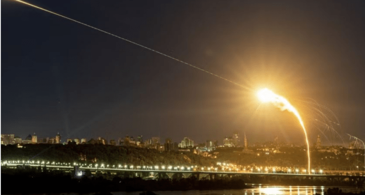 Rusia kryen sulm masiv ndaj infrastrukturës energjitike të Ukrainës