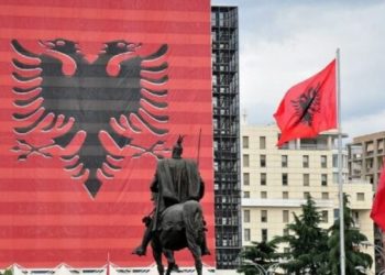 Shqipëria feston, 112-vjetorin e shpalljes së Pavarësisë
