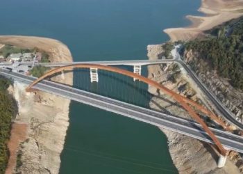 ‘Vepër mbreslënëse’, Hapet ura e madhe e Kukësit (Video)