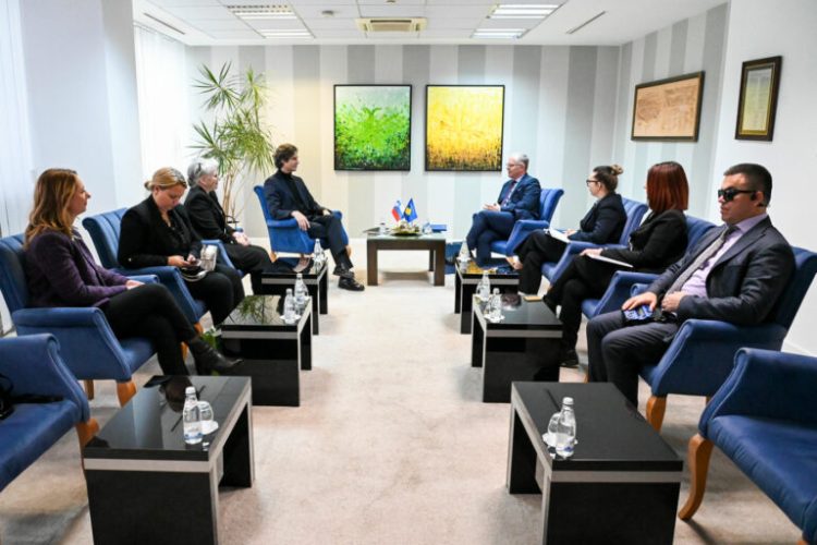 Bislimi takon zyrtarin e lartë slloven, diskutuan rreth fuqizimit të marrëdhënieve mes dy shteteve