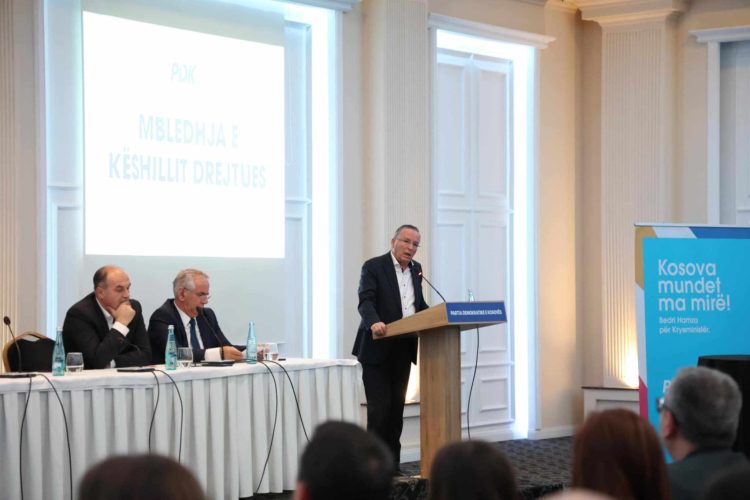 Mblidhet Këshilli Drejtues i PDK-së, Hamza: Kosova mundet ma mirë, të gjithë ne mundemi ma mirë!