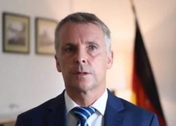 Rohde pajtohet me Kallasin se rruga e vetme për BE është normalizimi i raporteve Kosovë-Serbi