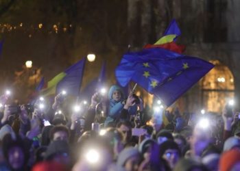 Kushtetuesja anulon zgjedhjet presidenciale në Rumani