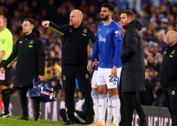 A do të luajë Broja kundër Arsenalit? Përgjigjet trajneri i Evertonit