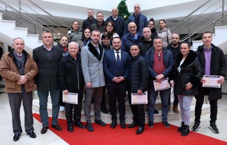 Maqedonci: Nga 16 dhjetori filloi punën stafi i ri i kuzhinierëve në FSK