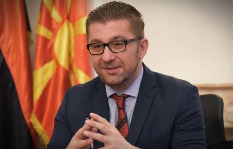 Mickoski kërkon që prokuroria ta ftojë Ali Ahmetin
