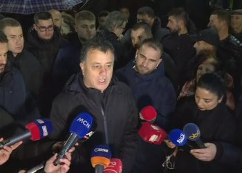 Noka: Gjekmarkaj në spital! Kushdo që ka urdhëruar e zbatuar dhunë do të mbajë përgjegjësi
