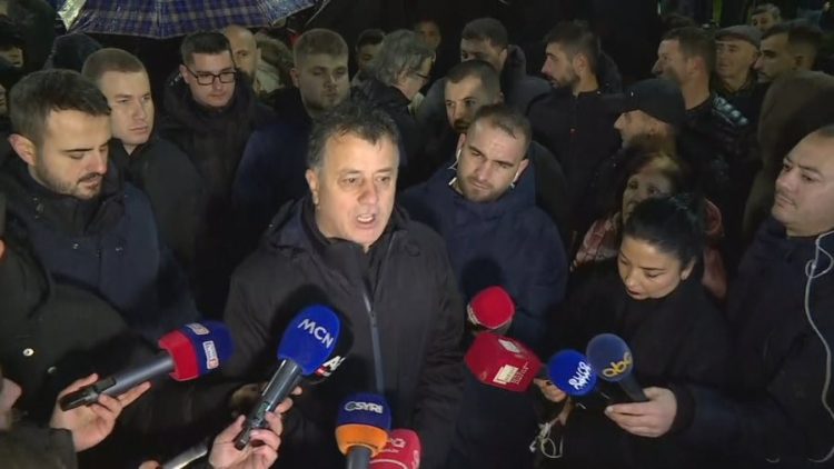 Noka: Gjekmarkaj në spital! Kushdo që ka urdhëruar e zbatuar dhunë do të mbajë përgjegjësi