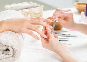 A shkakton kancer manikyri?