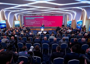 Abdixhiku takon 150 bizneset më të mëdha në Kosovë