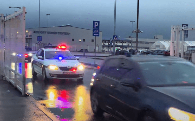 Kryeministri Kurti arrin në Sarajevë (VIDEO)