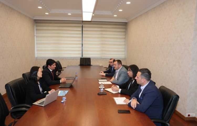 Guvernatori Ismaili takon ekspertët e lartë të misionit të FMN-së