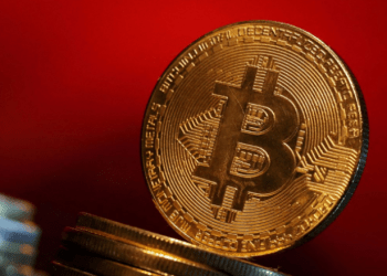 Bitcoin arrin vlerën e 100 mijë dollarëve – kulmi i tij apo fillimi i një periudhe të re?