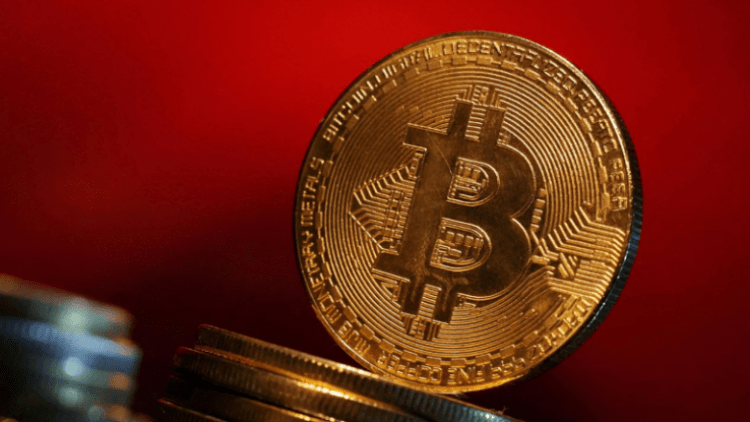 Bitcoin arrin vlerën e 100 mijë dollarëve – kulmi i tij apo fillimi i një periudhe të re?